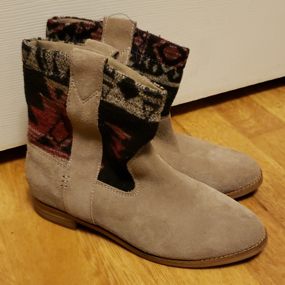 Toms boots Aztec Laurel Suede Pull on